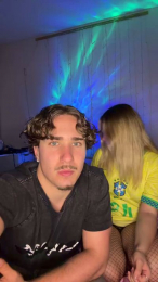 blopose_hot webcam model stream image