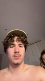 blopose_hot webcam model stream image