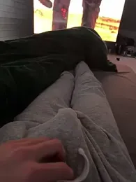 YoungSkinnyBoy20 webcam model stream image