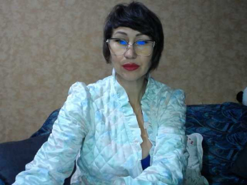 MilfBrunet webcam bongacams model stream image