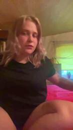 Alina_hkl webcam model stream image