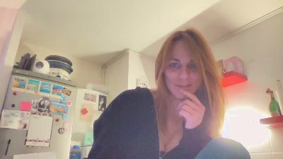 Melove07 webcam model stream image