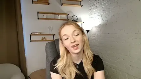 QdiQdiqdi webcam stripchat model stream image