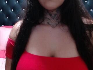 Busty Banks webcam model stream image