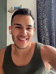 MarkSantozz webcam model stream image