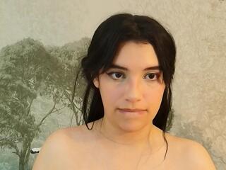 Millie Blu webcam model stream image