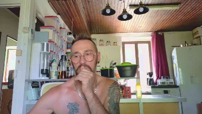 poussin03 webcam model stream image
