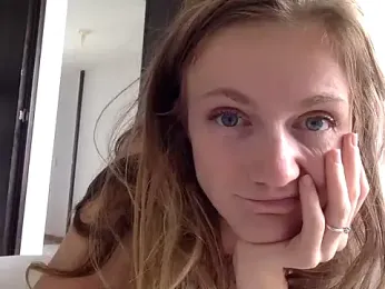 andyzuzka webcam stripchat model stream image