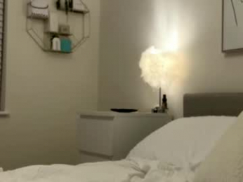 rosebella_ webcam model stream image