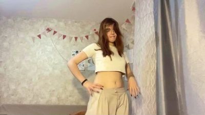 YongJayne webcam model stream image