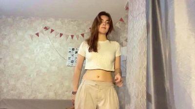 YongJayne webcam model stream image