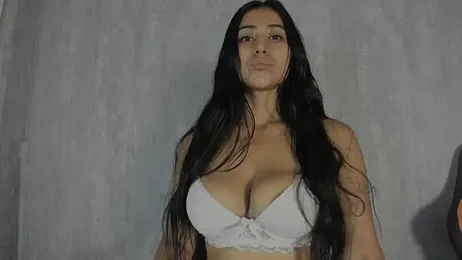 Valentinne_z webcam model stream image