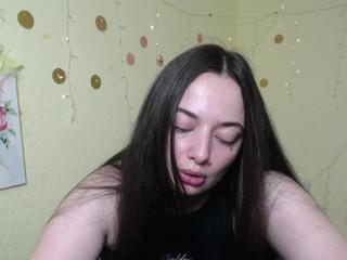 Milana Ora webcam model stream image