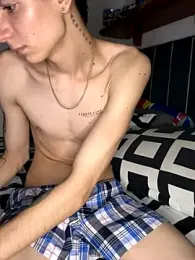 Luck__090 webcam model stream image