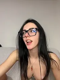 alibi_room webcam model stream image