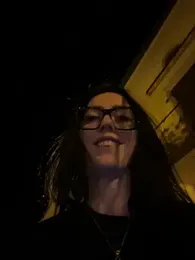 alibi_room webcam model stream image