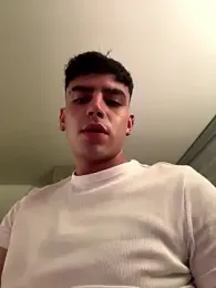aronnhidden webcam stripchat model stream image