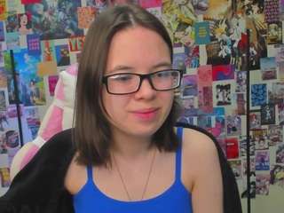 chio-mio webcam model stream image