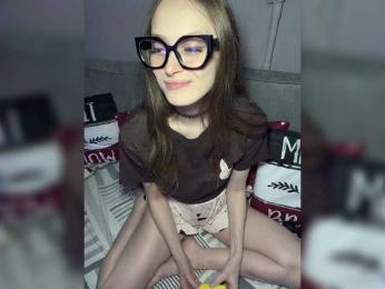 cutemilana_sexwife1 webcam model stream image