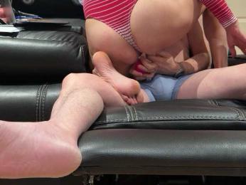 Kindloving webcam model stream image