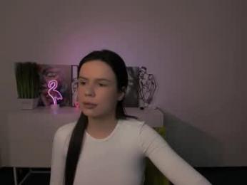 violet_moxi webcam model stream image