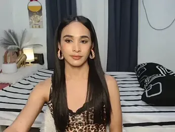 Maxinerein webcam stripchat model stream image