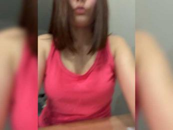 Kristih webcam model stream image