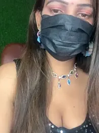 HOTTY-TINA webcam model stream image