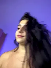 Alice777_ webcam model stream image