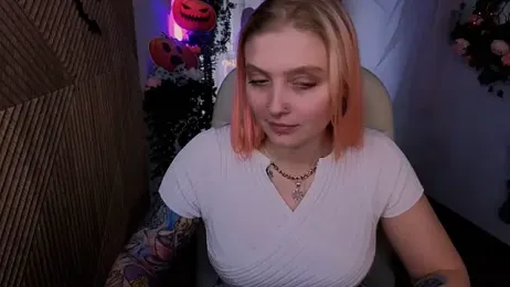 Kiki_shay webcam model stream image