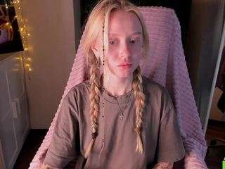 malenaernman webcam model stream image