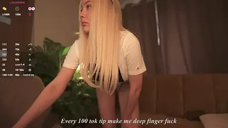 Bestie_Online webcam model stream image