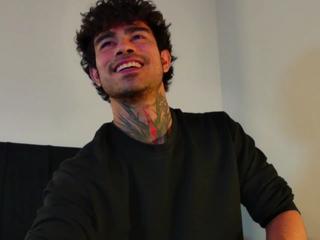 Stefano Everet webcam model stream image
