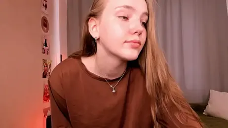 _lady_baby_ webcam model stream image