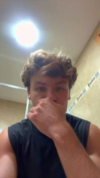 Oliver_Enzo webcam model stream image