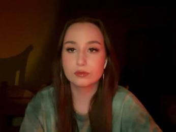 LakishaOtukolo webcam model stream image