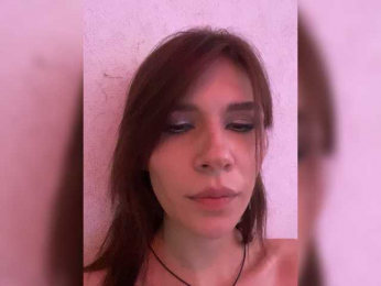 TgWowkisse webcam model stream image