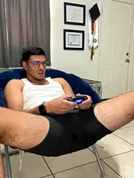 StrokingDaddy4 webcam model stream image