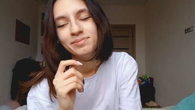 AdriaMoehring webcam model stream image