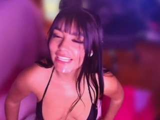 layla-nicols webcam model stream image