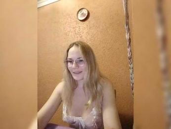 Angelic- webcam model stream image