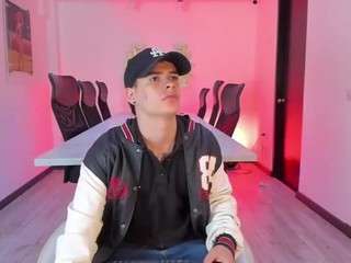 benitosaenz webcam camsoda model stream image