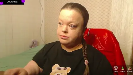 Janiffer_MiMi webcam model stream image