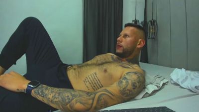 RomanCross_ webcam cam4 model stream image