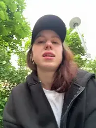 Jumpluff_ webcam model stream image