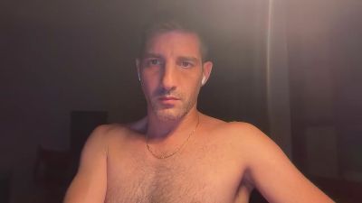 luck330 webcam model stream image