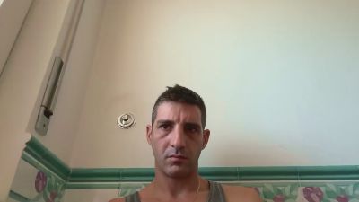luck330 webcam model stream image