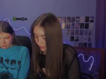 lissa_night webcam model stream image