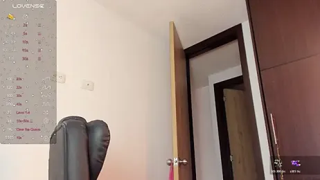 paulett_g webcam model stream image