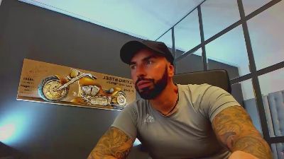 AronGrant webcam model stream image